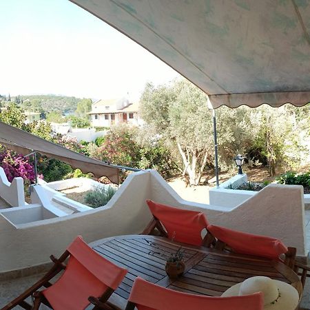 Kerveli Athina Studio Apartments מראה חיצוני תמונה