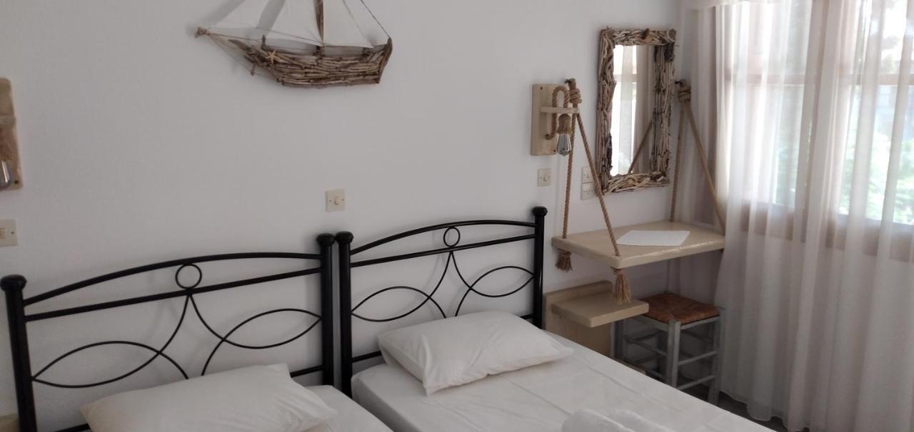 Kerveli Athina Studio Apartments מראה חיצוני תמונה
